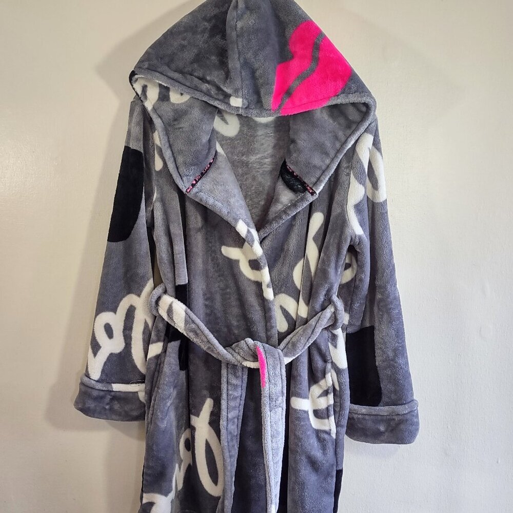 👄 BETSEY JOHNSON Love Lips Plush Spa Robe w/ Hood Indie  XS/Small - Picture 2 of 11